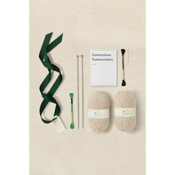 Teddy Hat and Booties Knitting Kit - Image 2