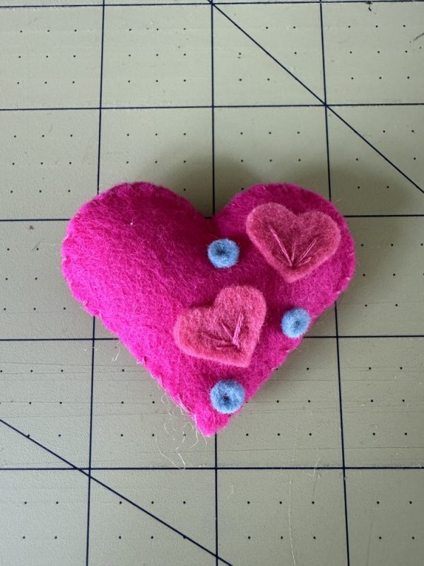 Felt Pocket Hug Kits by Heirloom Felt Designs - Image 4